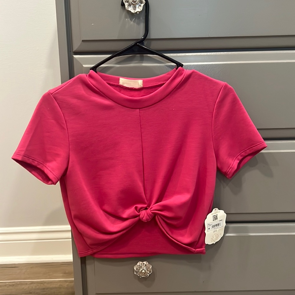 Altar’s State cropped tee
